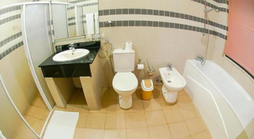 Hotel Villa Viana Marawila Esterno foto