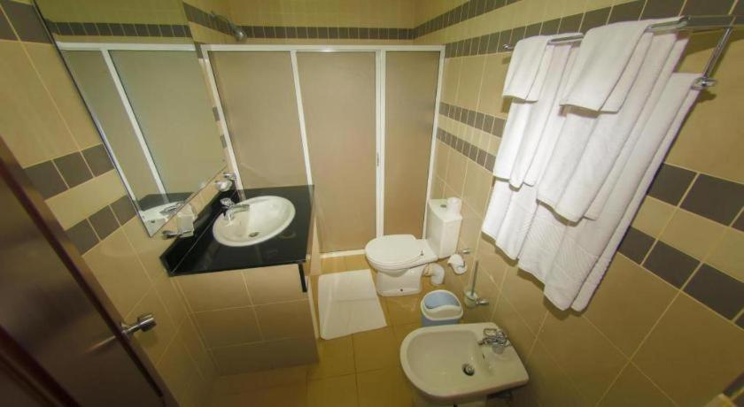 Hotel Villa Viana Marawila Esterno foto